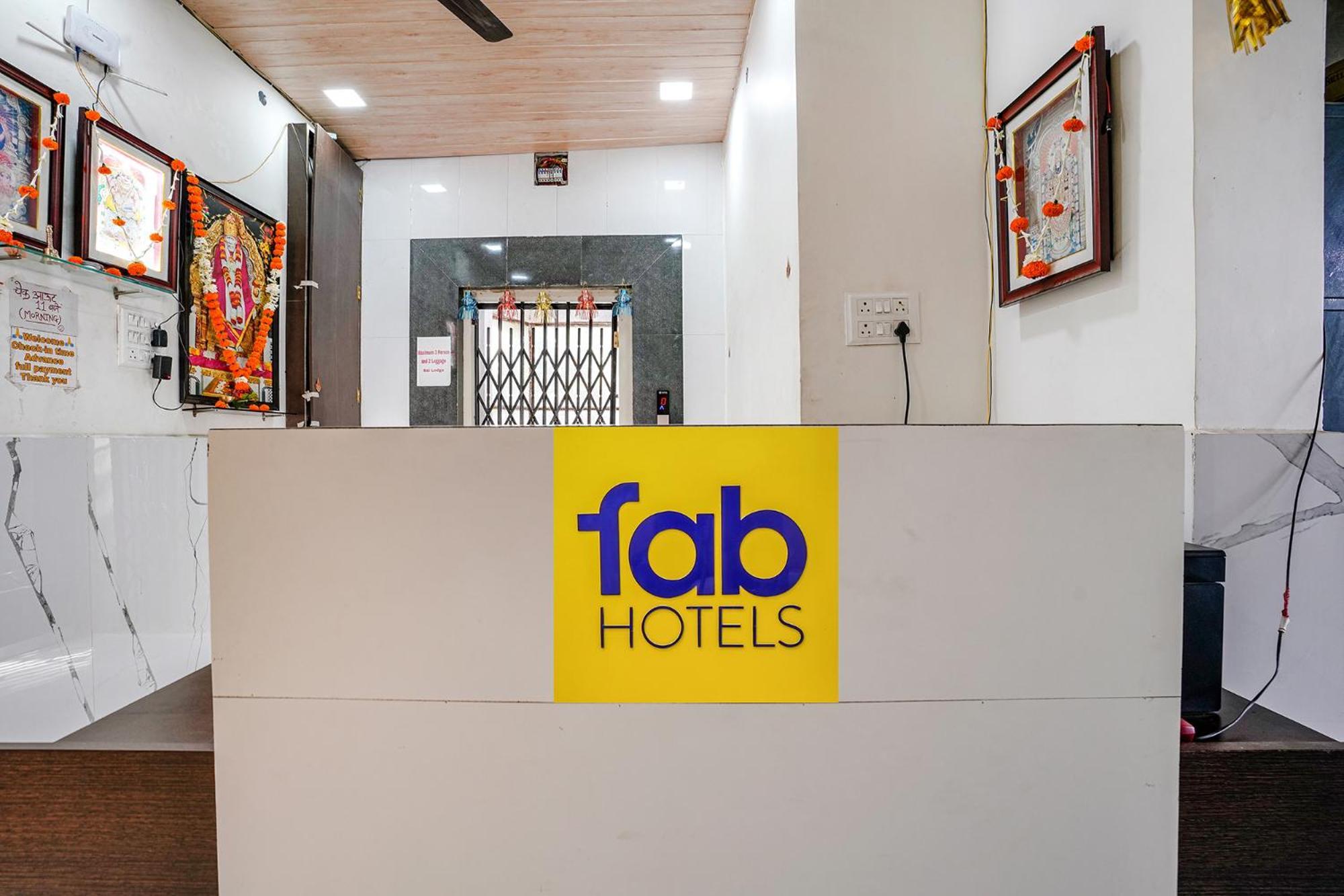 Fabexpress Sai Lodging I - Nr Nashik Railway Station Dış mekan fotoğraf